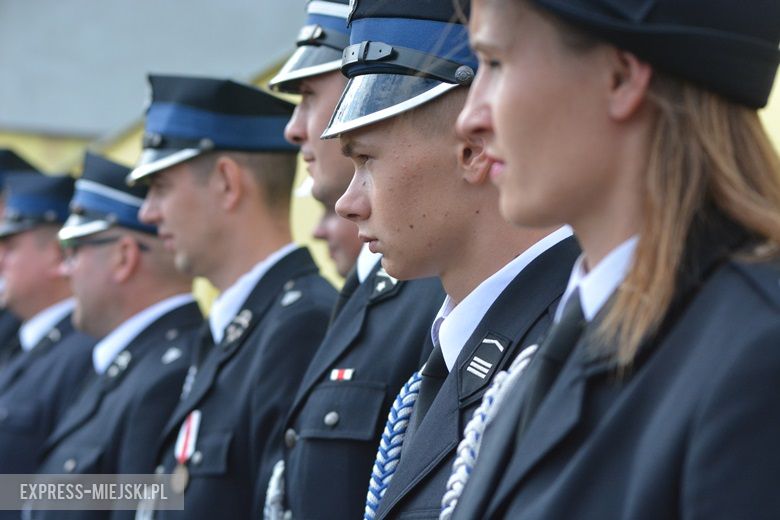 Przekazanie sztandaru strażakom z OSP Głoska