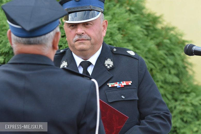 Przekazanie sztandaru strażakom z OSP Głoska