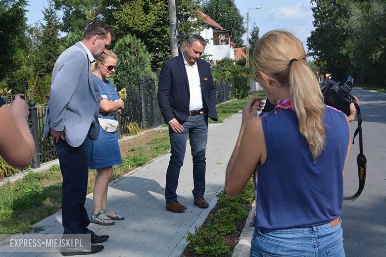 Wizytacja komisji w Rakoszycach