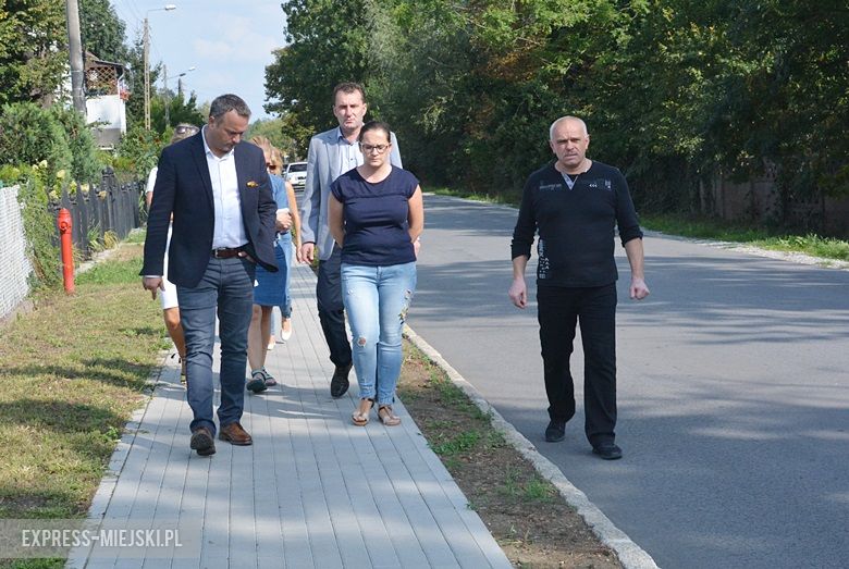 Wizytacja komisji w Rakoszycach