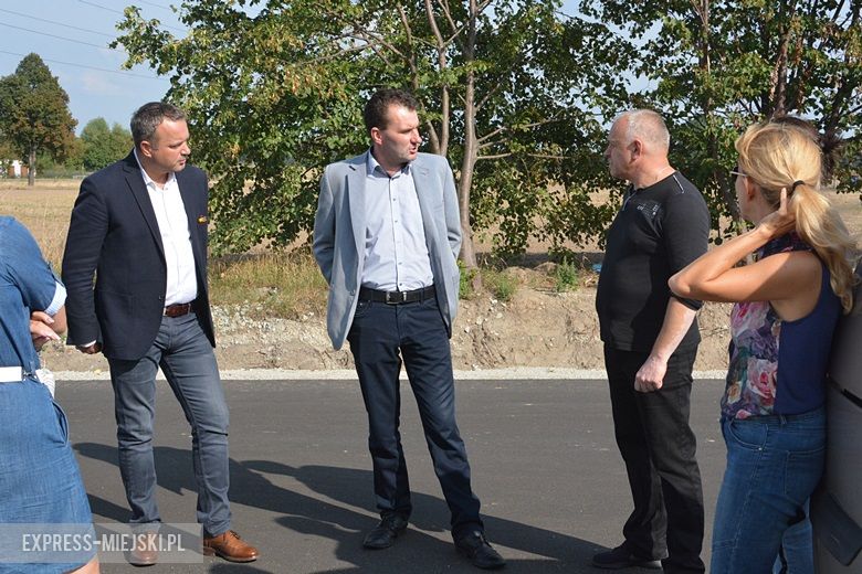 Wizytacja komisji w Rakoszycach