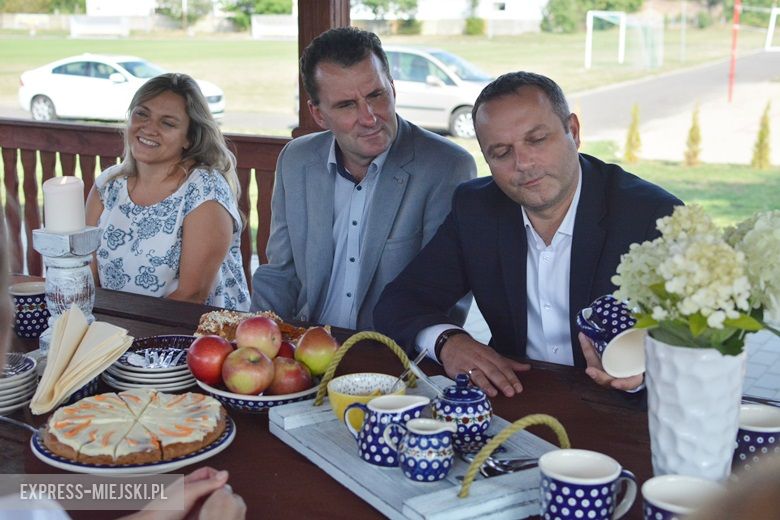 Wizytacja komisji w Rakoszycach