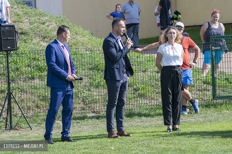 Trening dzieci z gminy Miękinia z trenerami i piłkarzami Śląska Wrocław
