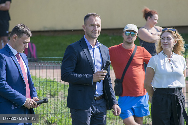 Trening dzieci z gminy Miękinia z trenerami i piłkarzami Śląska Wrocław