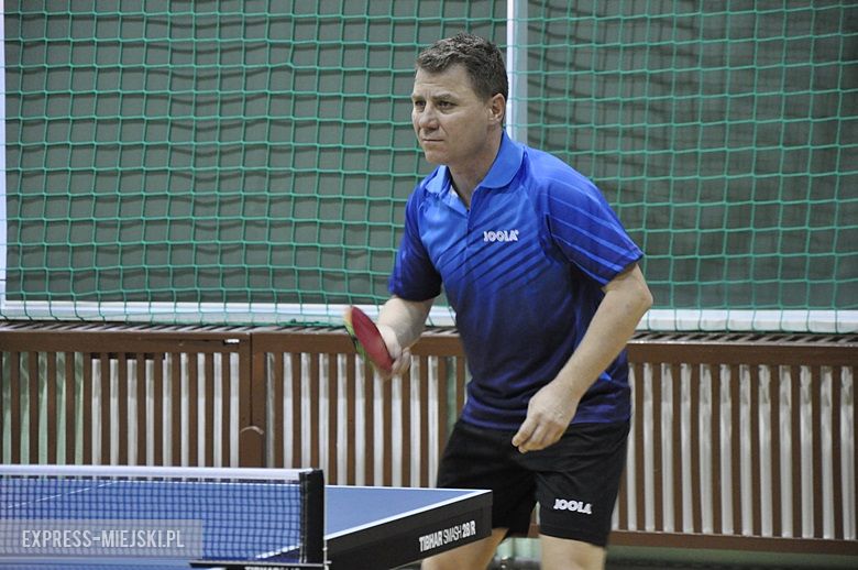 Piątkowy mecz tenisa w Ciechowie