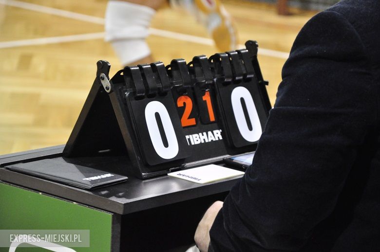 Piątkowy mecz tenisa w Ciechowie