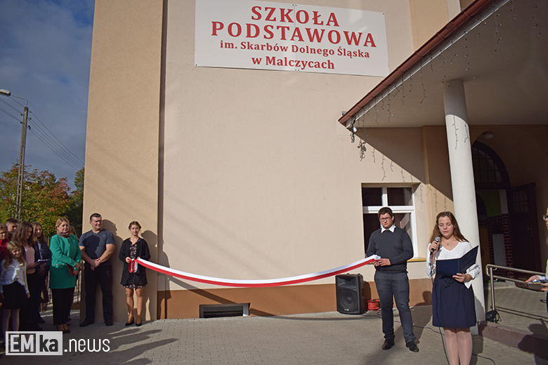 Uroczystości nadania imienia malczyckiej szkole