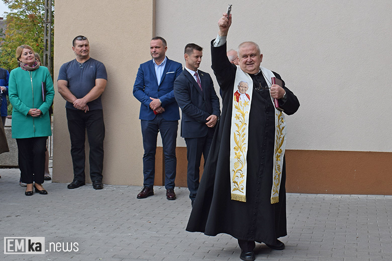 Uroczystości nadania imienia malczyckiej szkole