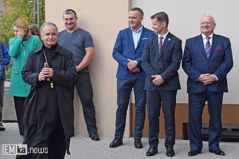 Uroczystości nadania imienia malczyckiej szkole