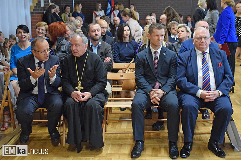Uroczystości nadania imienia malczyckiej szkole
