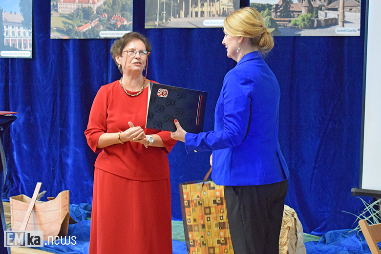Uroczystości nadania imienia malczyckiej szkole