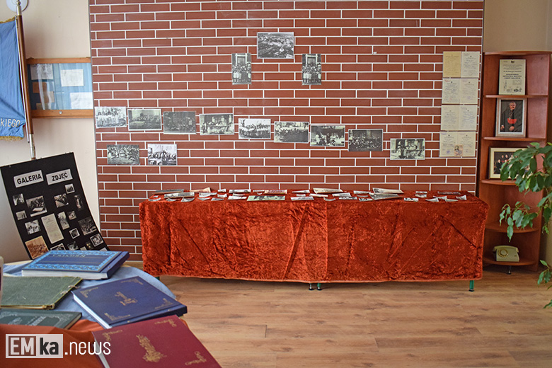 Uroczystości nadania imienia malczyckiej szkole