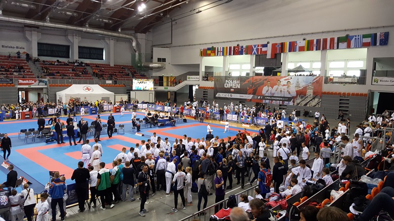 Średzcy karatecy wzięli udział w turnieju w Bielsku Białej