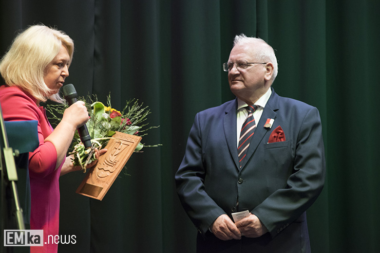 Gala nadania imienia Władysława Stanisława Reymonta Gminnemu Ośrodkowi Kultury w Malczycach