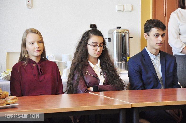 Wręczenie stypendiów w starostwie powiatowym