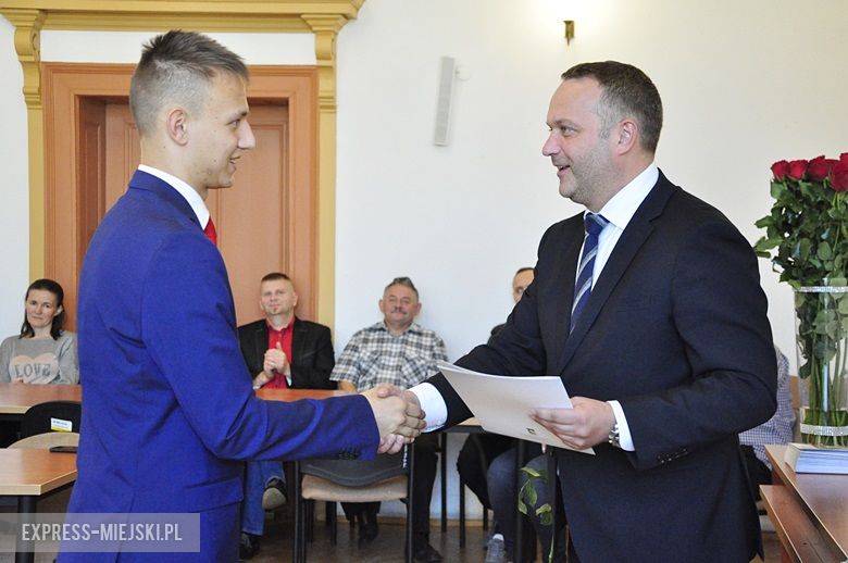 Wręczenie stypendiów w starostwie powiatowym