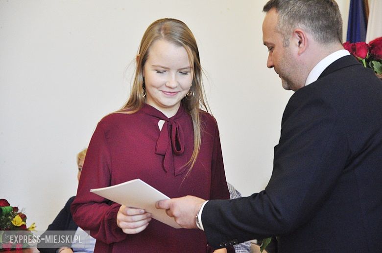 Wręczenie stypendiów w starostwie powiatowym