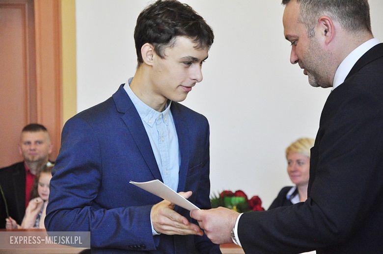 Wręczenie stypendiów w starostwie powiatowym