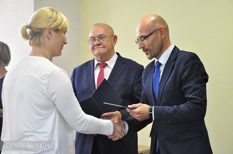 Sesja w Kostomłotach i podziękowanie dla radnych