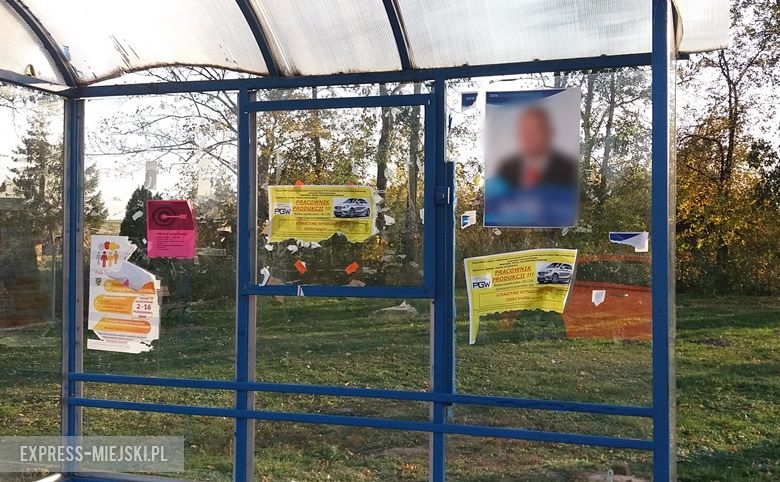 Tablice ogłoszeniowe w Środzie Sląskiej