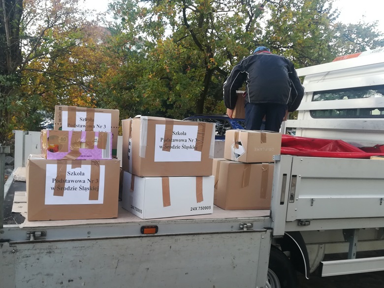 Zbiórka zniczy w powiecie średzkim