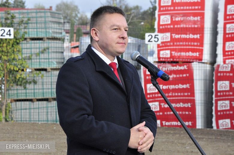 Oficjalne otwarcie targowiska