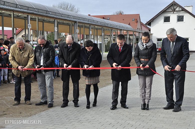 Oficjalne otwarcie targowiska