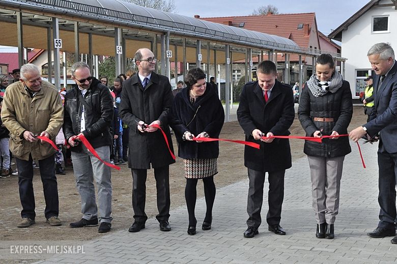 Oficjalne otwarcie targowiska