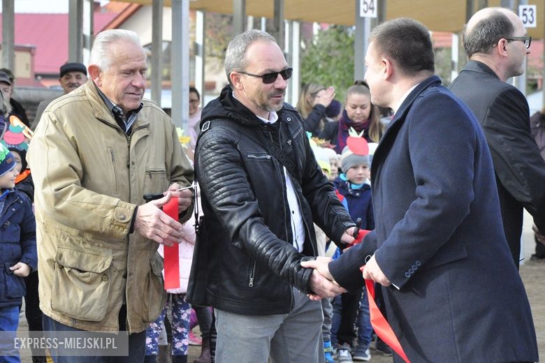 Oficjalne otwarcie targowiska