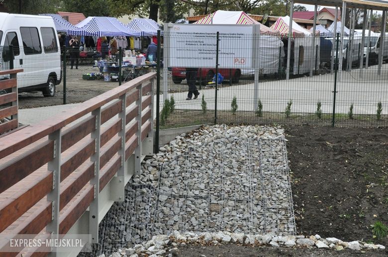 Oficjalne otwarcie targowiska