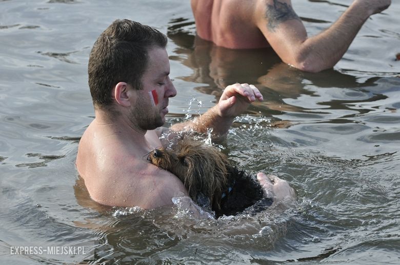 Morsowanie w Środzie Śląskiej na 100-lecie odzyskania niepodległości