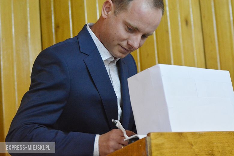 Pierwsza sesja nowej Rady Gminy Udanin