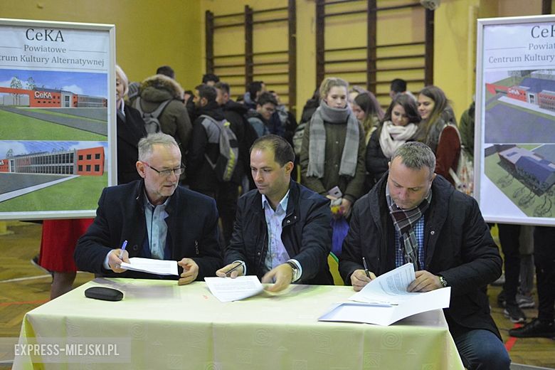 Podpisanie umowy z wykonawcą