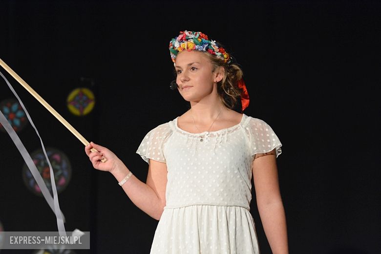 Młodzież przygotowała spektakl "Dziady"