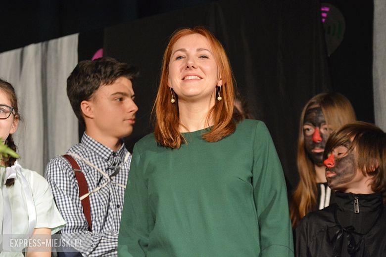 Młodzież przygotowała spektakl "Dziady"