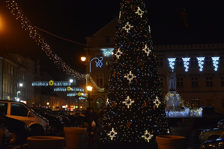 Świąteczne dekoracje w miescie