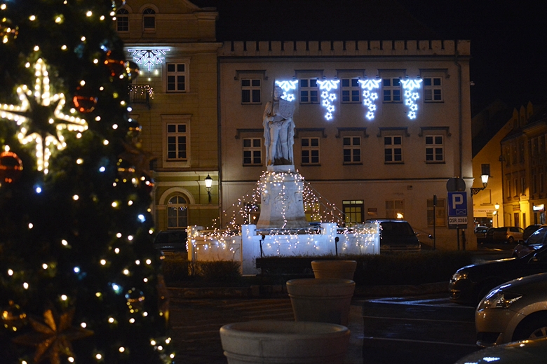 Świąteczne dekoracje w miescie