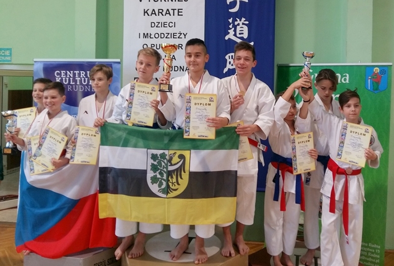 Średzcy karatecy zdobyli kolejne medale