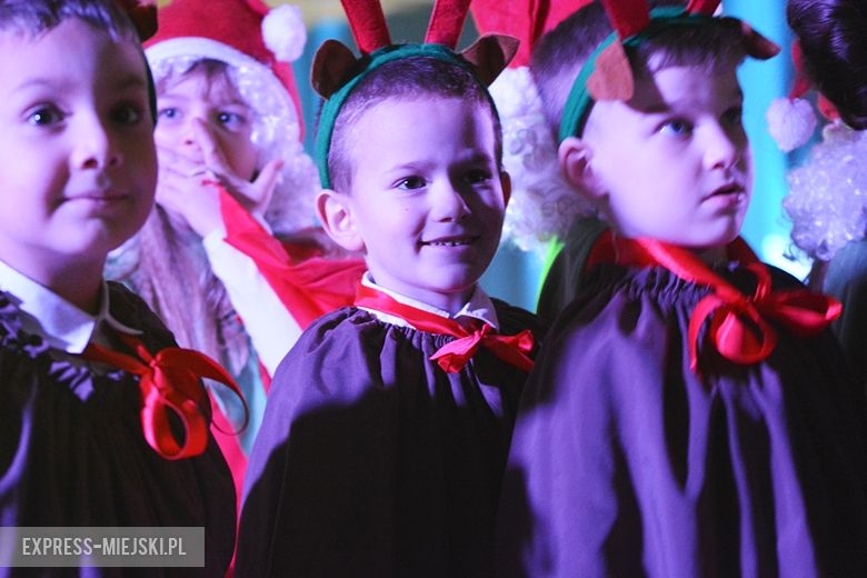 Kiermasz Bożonarodzeniowy w Miękini