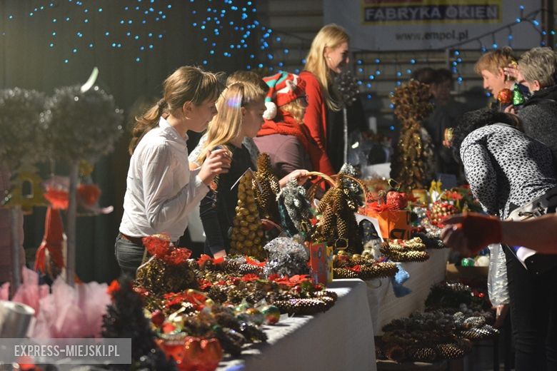Kiermasz Bożonarodzeniowy w Miękini