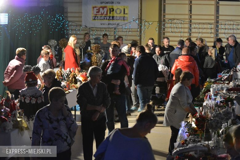 Kiermasz Bożonarodzeniowy w Miękini