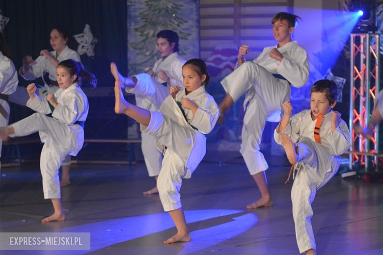 Kiermasz Bożonarodzeniowy w Miękini