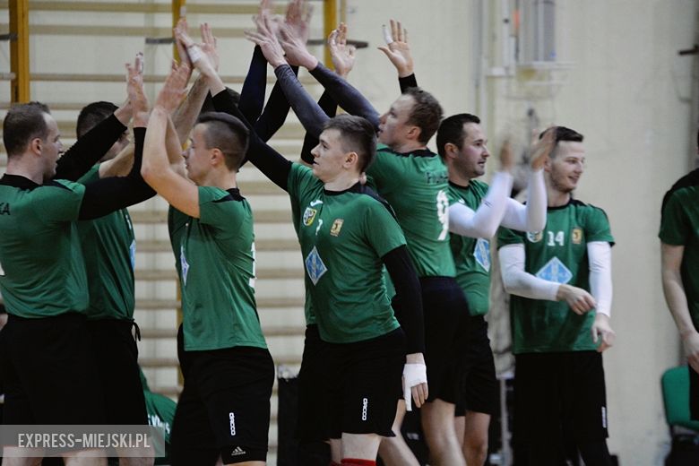 LZS Fiuka Średzianin vs TS Faurecia Volley Jelcz-Laskowice