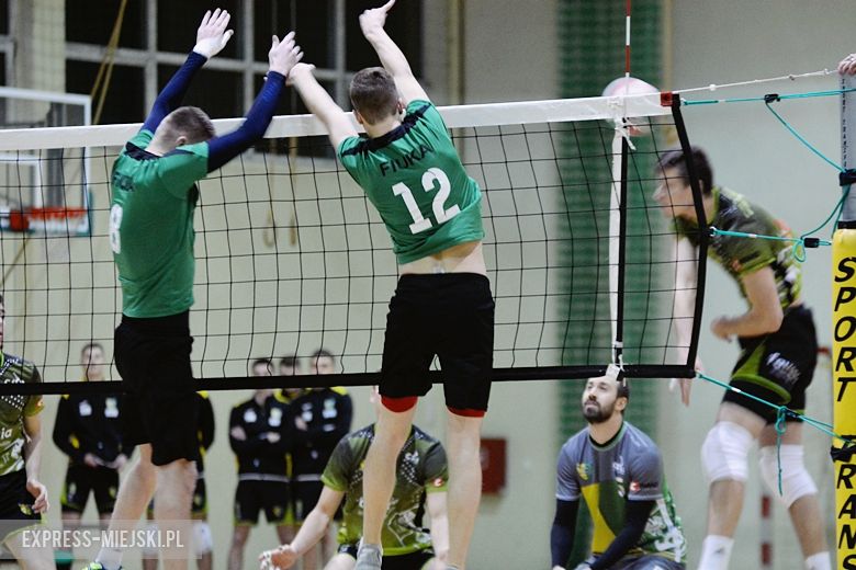 LZS Fiuka Średzianin vs TS Faurecia Volley Jelcz-Laskowice