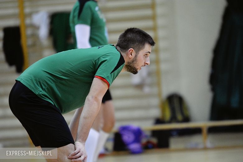 LZS Fiuka Średzianin vs TS Faurecia Volley Jelcz-Laskowice