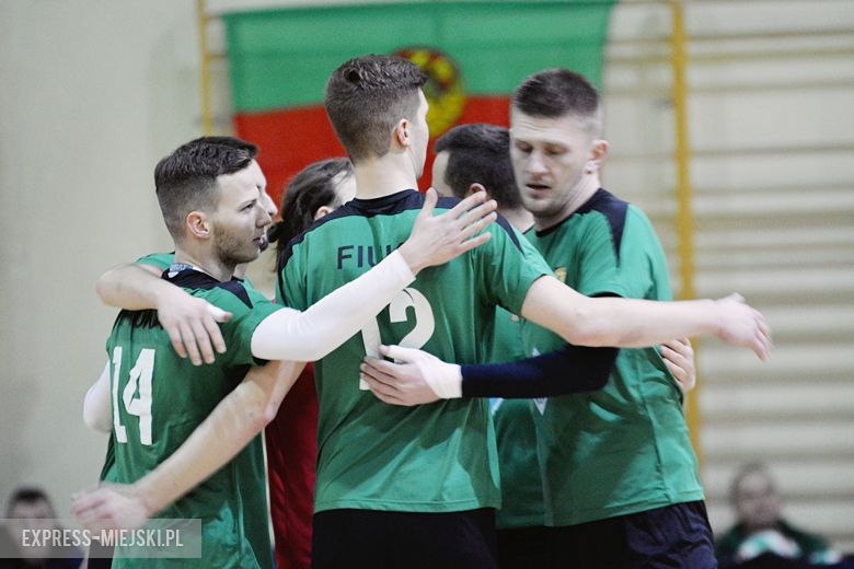 LZS Fiuka Średzianin vs TS Faurecia Volley Jelcz-Laskowice
