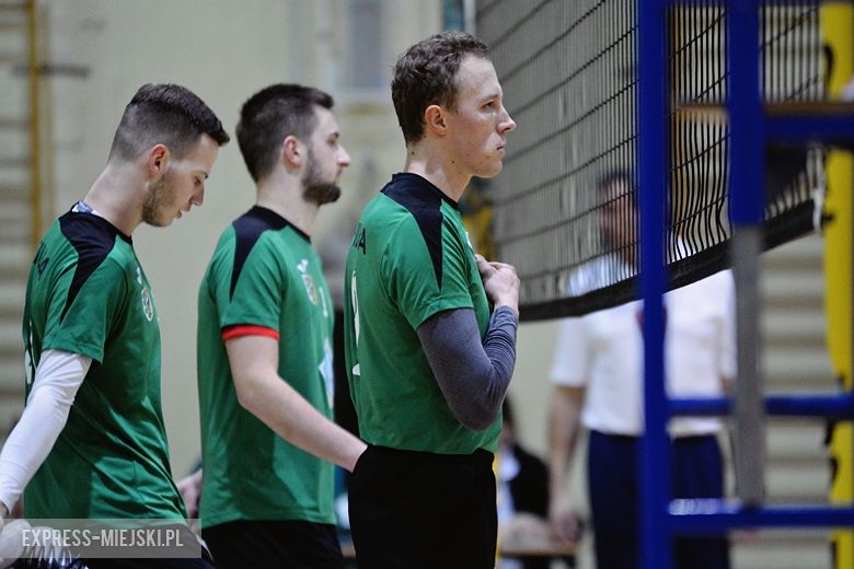 LZS Fiuka Średzianin vs TS Faurecia Volley Jelcz-Laskowice