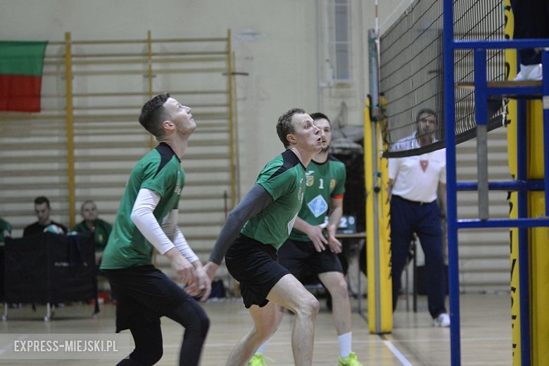 LZS Fiuka Średzianin vs TS Faurecia Volley Jelcz-Laskowice