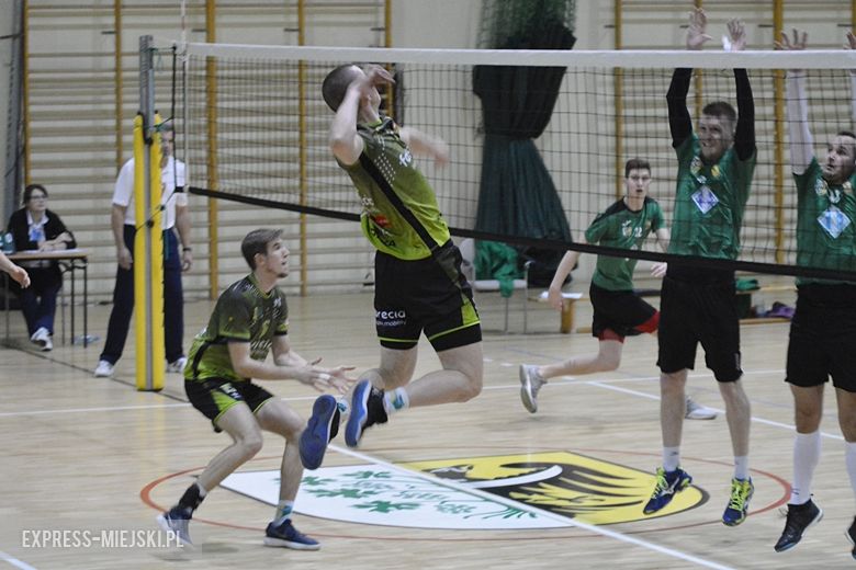 LZS Fiuka Średzianin vs TS Faurecia Volley Jelcz-Laskowice