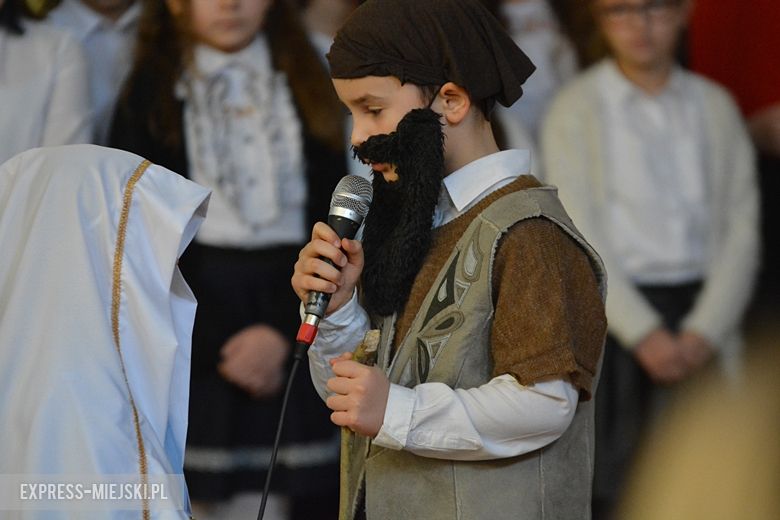 Szkolne Jasełka w Ujeździe Górnym